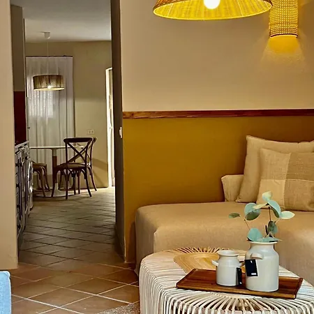 Gibert Apartment *