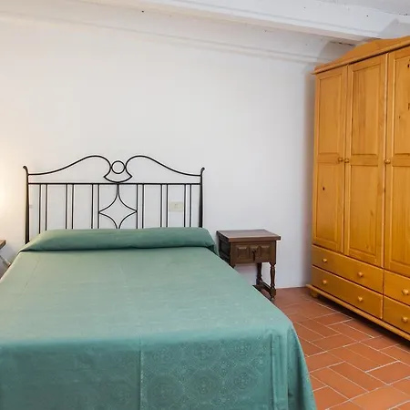 Gibert Apartment